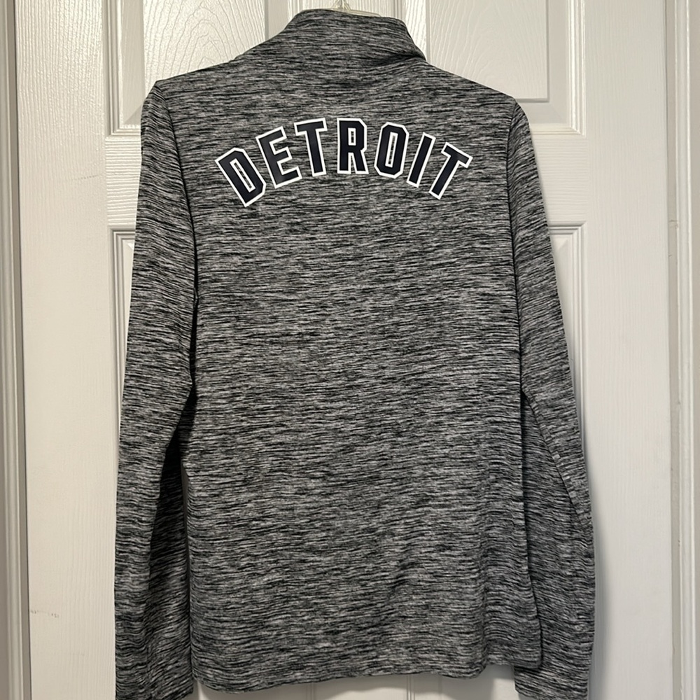 VS Pink Detroit Tigers Half Zip - Picture 2 of 5